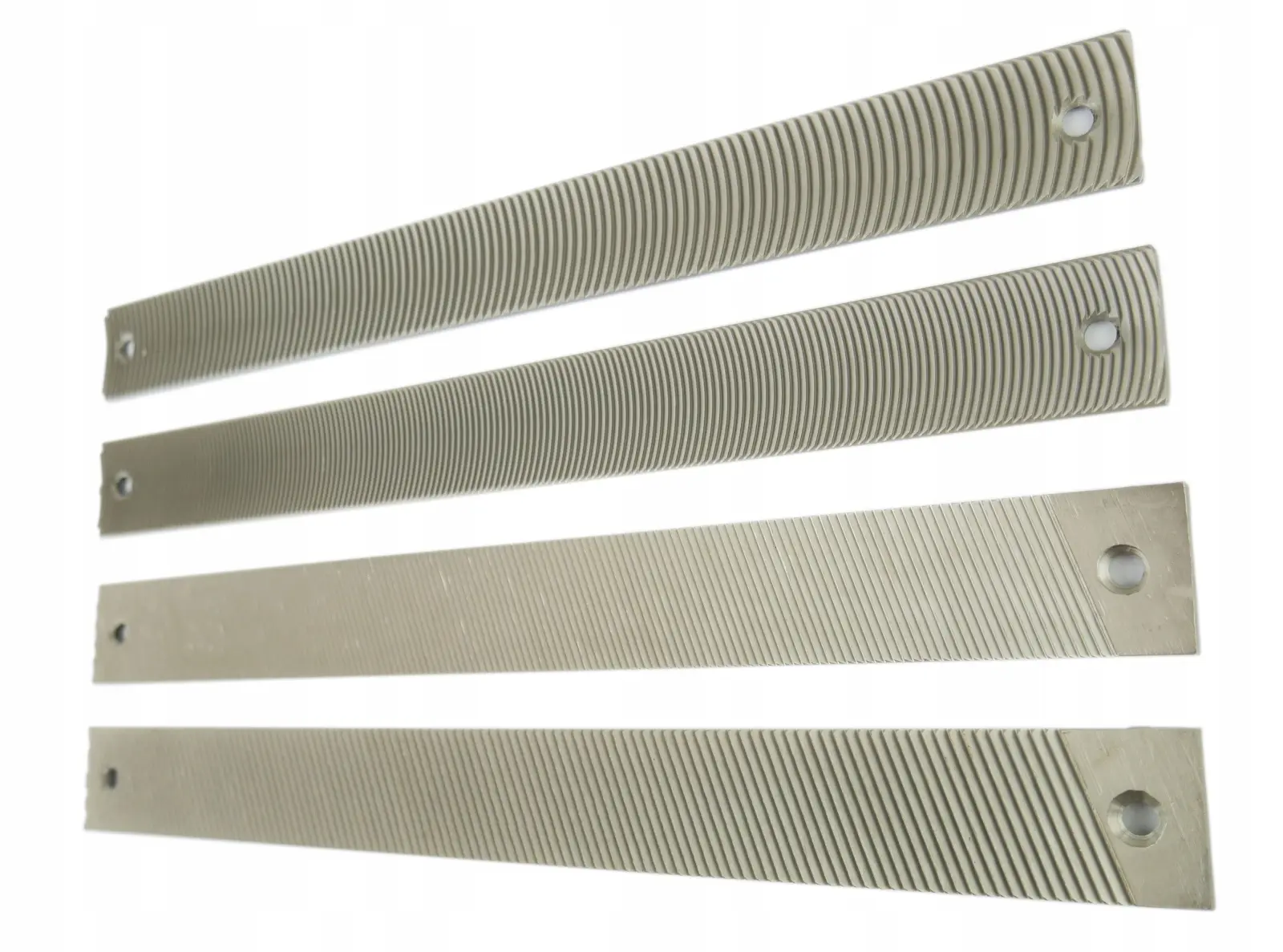 Tarniki blacharskie tytanowe do hebla 4szt. 02